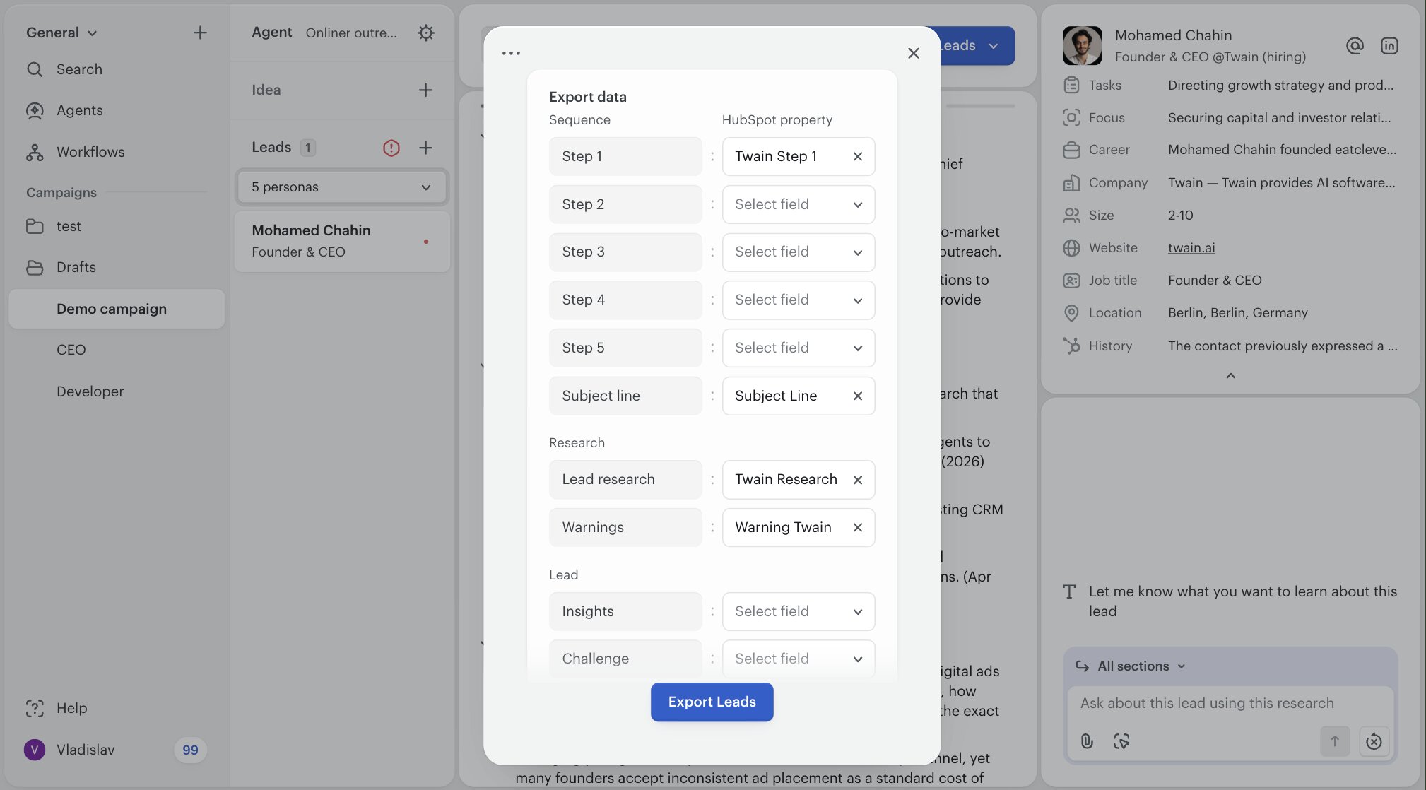 Export data modal showing Sequence (Step 1 to Step 5, Subject line), Research (Lead research, Warnings), and Lead (Insights, Challenge) on the left, mapped to HubSpot properties on the right.